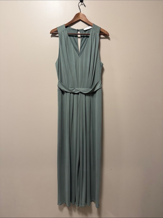 Astr Pants - Sleeveless V-Neck Wide-Leg Jumpsuit in Sage Green